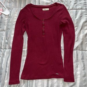 Burgundy ribbed long sleeve shirt